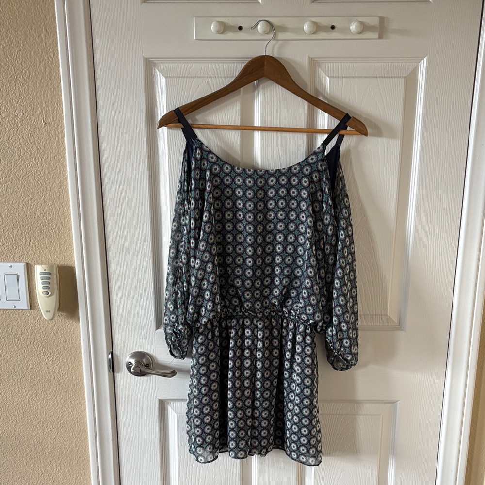 Soprano Print Cold-shoulder Romper